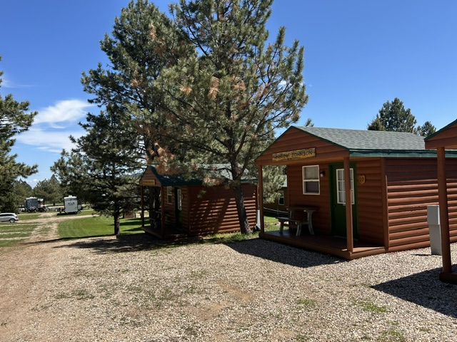 Cabins near Mount Rushmore